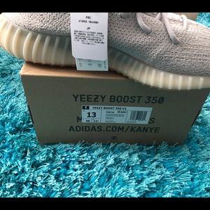 Sold!! NWT Yeezy Boost 350 V2 men size 13
